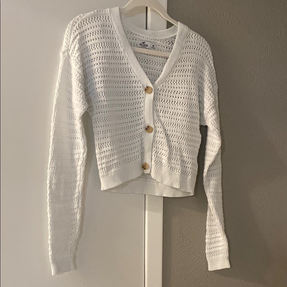 White Cropped V-Neck Cardigan